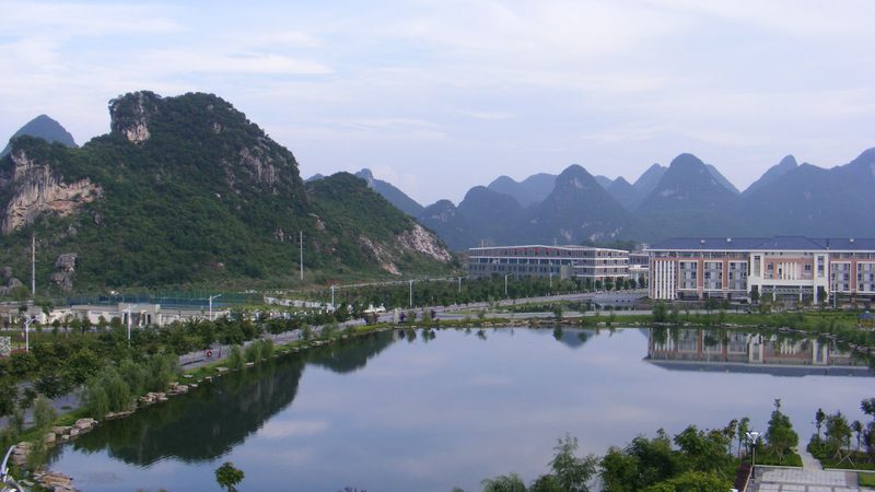 智能硬件设计外包：优势与挑战并存
