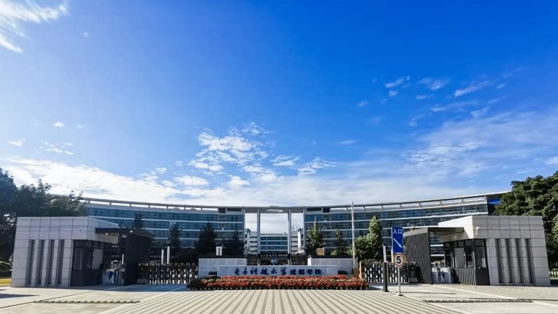 小型继电器尺寸解析：欧姆龙继电器尺寸如何选择**